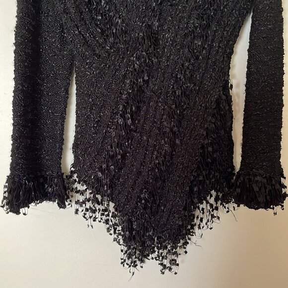 🖤✨ Vintage Lisa International Black Textured Knit Sweater with Ruffled Collar - Picture 7 of 12